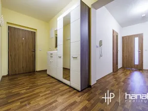Pronájem bytu 2+kk, Olomouc, Janského, 78 m2