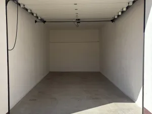 Pronájem garáže, Tišnov, Jungmannova, 18 m2