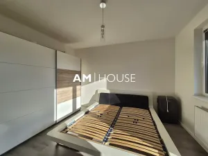 Pronájem bytu 3+kk, Praha - Strašnice, Zvěřinova, 95 m2