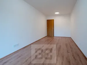 Pronájem bytu 2+kk, Liberec, Tovární, 66 m2