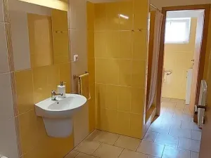 Pronájem kanceláře, Kroměříž, Švabinského nábřeží, 17 m2