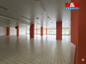 Pronájem obchodního prostoru, Štětí, Obchodní, 2000 m2