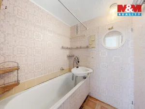 Prodej bytu 3+1, Chomutov, Seifertova, 64 m2