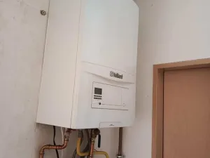 Prodej bytu 1+1, Kutná Hora - Hlouška, Benešova, 44 m2