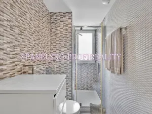 Prodej bytu 3+kk, Torrevieja, Španělsko, 66 m2