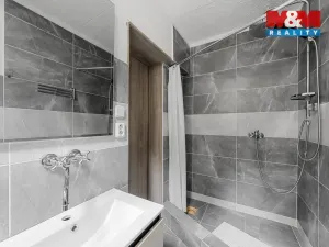 Prodej bytu 5+1, Děčín - Děčín X-Bělá, Sněžnická, 98 m2