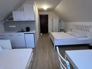 Prodej vinného sklepa, Čejkovice, 66 m2