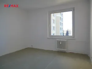 Pronájem bytu 3+1, Praha - Střížkov, Česákova, 66 m2