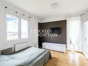 Pronájem bytu 1+kk, Praha - Stodůlky, Radouňova, 34 m2