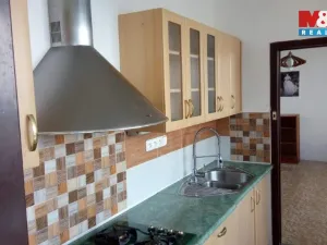 Prodej bytu 3+1, Orlová - Lutyně, 1. máje, 78 m2