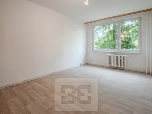 Prodej bytu 2+kk, Praha - Řepy, Bazovského, 44 m2