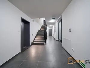 Prodej bytu 2+kk, Černý Důl, 43 m2