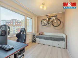 Prodej bytu 3+1, Praha - Letňany, Křivoklátská, 66 m2