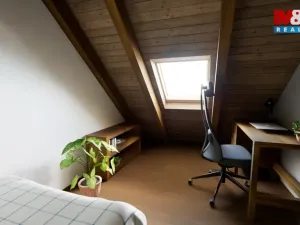 Prodej bytu 4+kk, Kounov, 103 m2