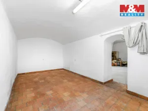 Pronájem zemědělské usedlosti, Dobrovíz, Kladenská, 10270 m2