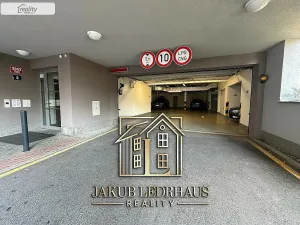 Prodej bytu 1+kk, Praha - Stodůlky, Toufarova, 33 m2