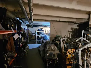 Pronájem skladu, Brno, bratří Mrštíků, 306 m2