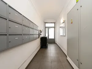 Prodej bytu 2+kk, Praha - Košíře, Brožíkova, 46 m2