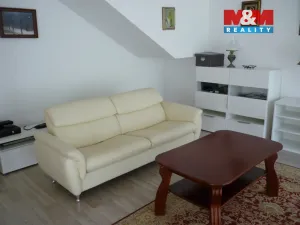 Pronájem rodinného domu, Praha - Cholupice, Lhenická, 200 m2