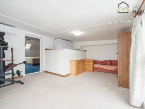 Prodej rodinného domu, Vlkanov, 280 m2