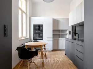 Pronájem bytu 1+1, Hradec Králové, Hradební, 40 m2