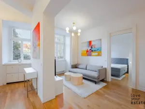 Pronájem bytu 2+kk, Praha - Žižkov, U Rajské zahrady, 71 m2