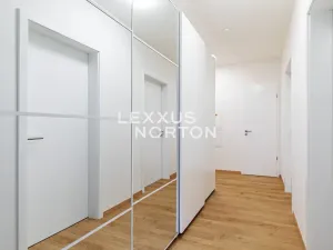 Prodej bytu 2+kk, Praha - Modřany, Zlochova, 54 m2