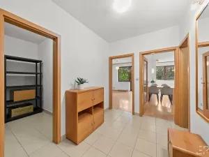 Pronájem bytu 2+kk, Praha - Bohnice, Ústavní, 59 m2