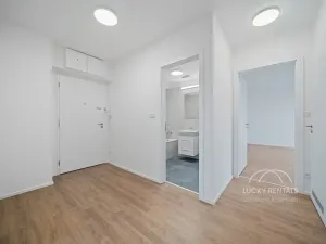 Pronájem bytu 2+kk, Praha - Chodov, Líbalova, 43 m2