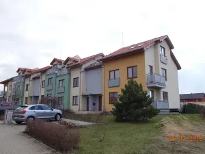 Pronájem bytu 2+kk, Strančice, K Pískovně, 52 m2