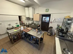 Pronájem restaurace, Horní Maršov, Třída Josefa II., 320 m2
