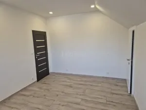 Pronájem bytu 3+1, Sluhy, 84 m2