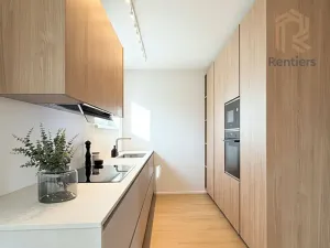 Prodej bytu 6+kk a větší, Praha - Újezd nad Lesy, Barchovická, 163 m2