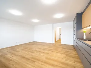 Prodej bytu 3+kk, Praha - Stodůlky, Bellušova, 83 m2