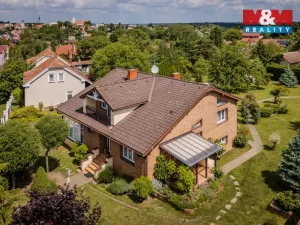 Prodej rodinného domu, Týnec nad Labem - Vinařice, 300 m2