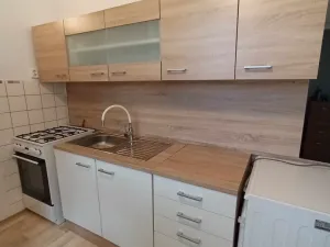 Pronájem bytu 2+1, Ústí nad Labem - Bukov, Bratří Čapků, 50 m2