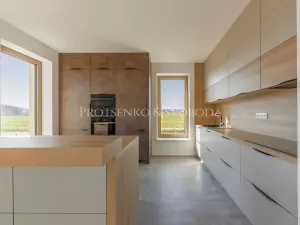 Pronájem kanceláře, Velká Bíteš, 937 m2