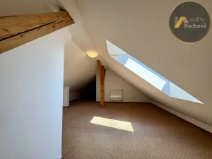 Prodej bytu 2+kk, Praha - Libeň, Zenklova, 81 m2