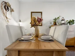 Pronájem bytu 2+1, Praha - Malešice, Bydžovského, 58 m2