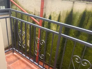 Pronájem bytu 1+kk, Praha - Smíchov, Kmochova, 25 m2