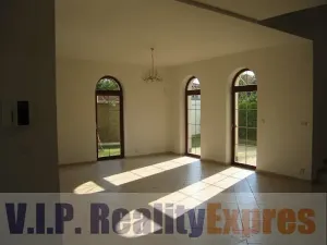 Pronájem vily, Praha, Nebušická, 270 m2