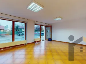 Pronájem obchodního prostoru, Praha - Hostivař, Hornoměcholupská, 88 m2