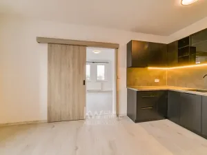 Pronájem bytu 3+kk, Cheb, 17. listopadu, 73 m2