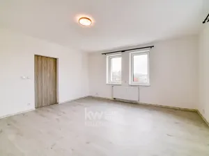 Pronájem bytu 3+kk, Cheb, 17. listopadu, 73 m2