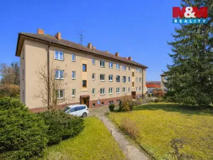 Prodej bytu 3+1, Čerčany, Družstevní, 58 m2