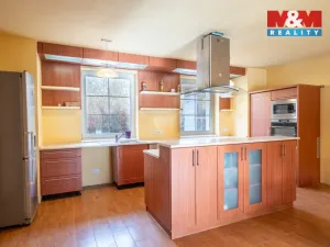 Prodej rodinného domu, Mokrovraty, 375 m2