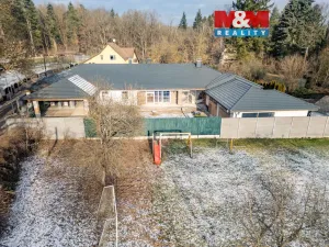 Prodej rodinného domu, Mokrovraty, 375 m2