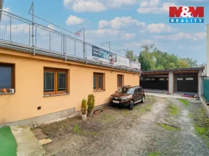 Prodej rodinného domu, Zlín - Louky, Růžová, 600 m2