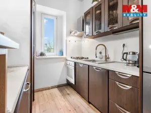 Prodej bytu 2+1, Mladá Boleslav - Mladá Boleslav IV, Ptácká, 49 m2