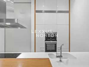 Pronájem bytu 3+kk, Praha - Vinohrady, Laubova, 109 m2